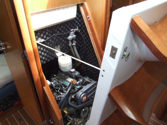 Sun Odyssey 36 i - 2007 -32.jpg